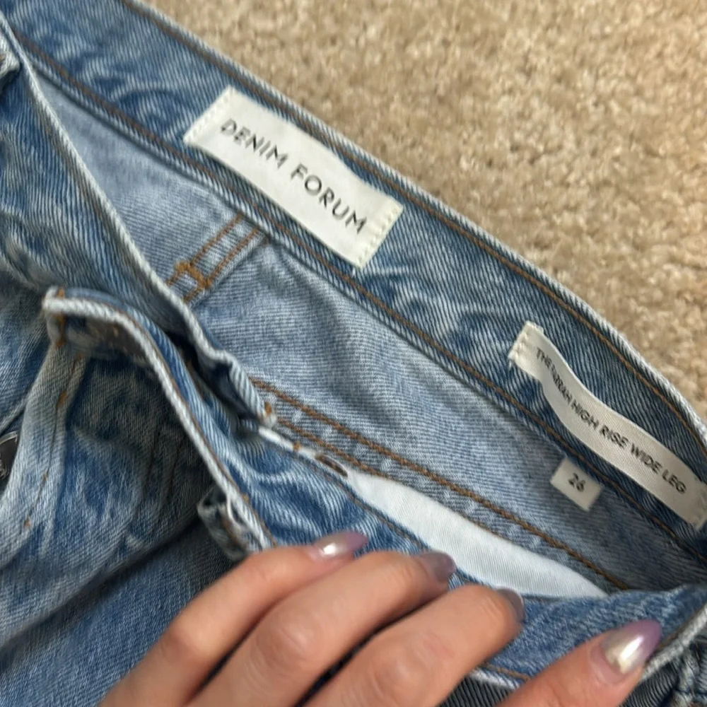 Aritzia denim forum Farrah wide leg - Picture 4 of 5